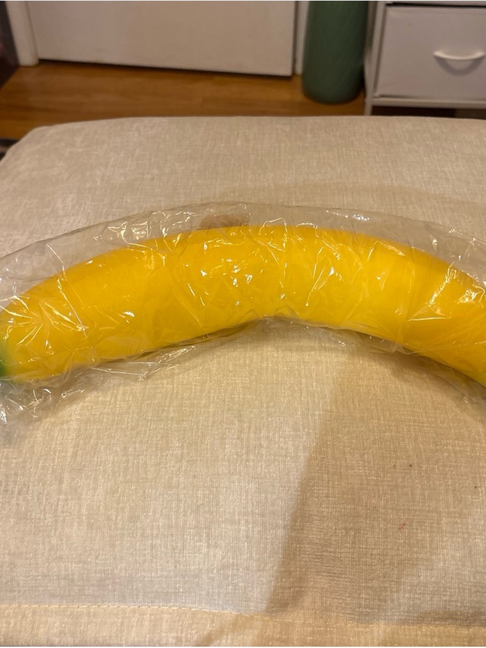 Jumbo banana squishy